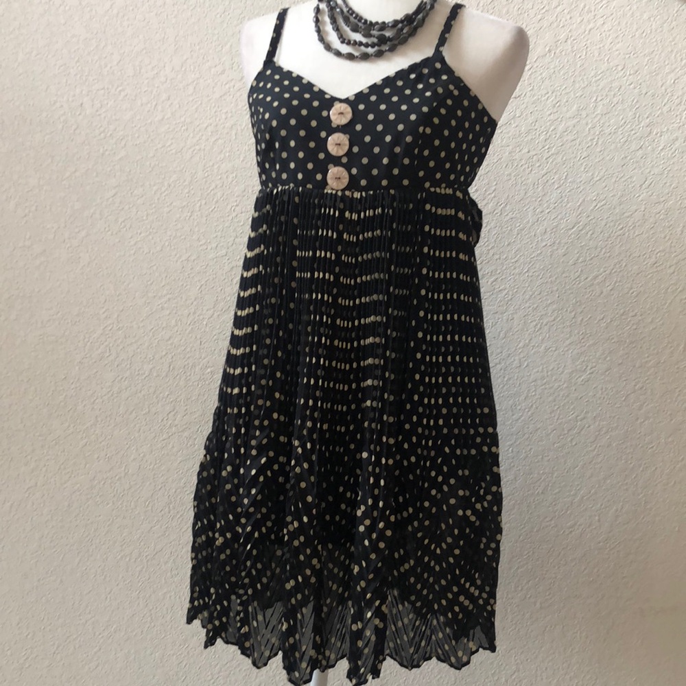 Sue Wong mini dress Pleated Trapeze style Black and tan Petite S EUC